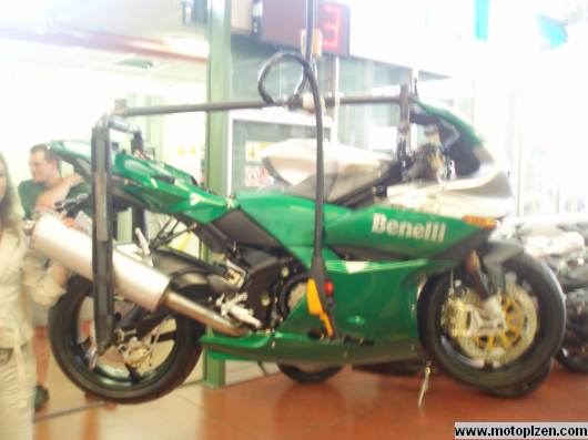 benelli_002.jpg